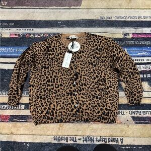 Lindy Bop Tan Leopard Print cardigan Sweater large